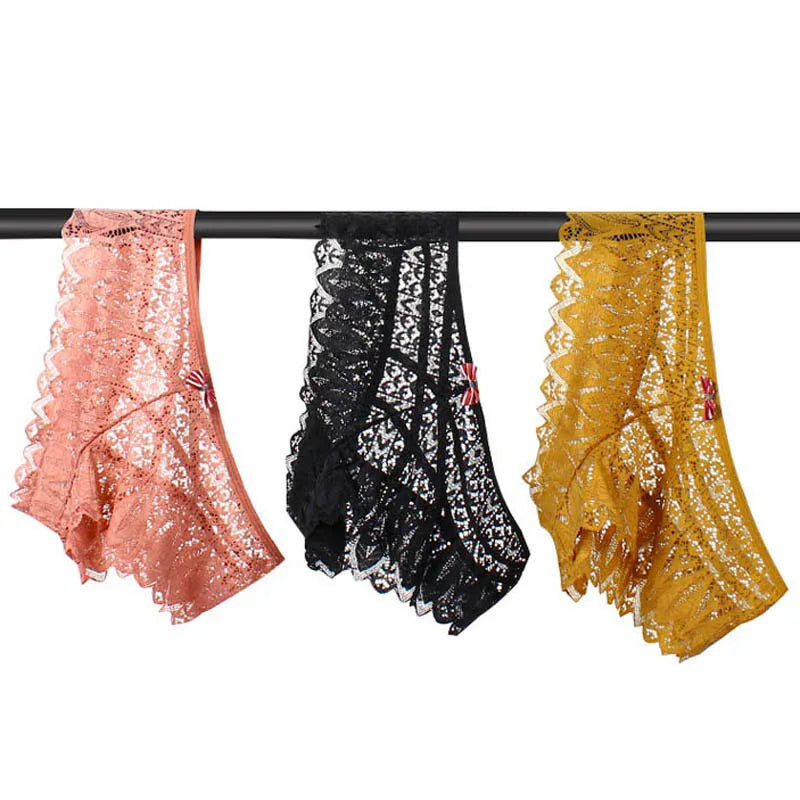 Hollow-Out Low-Rise Lace Briefs